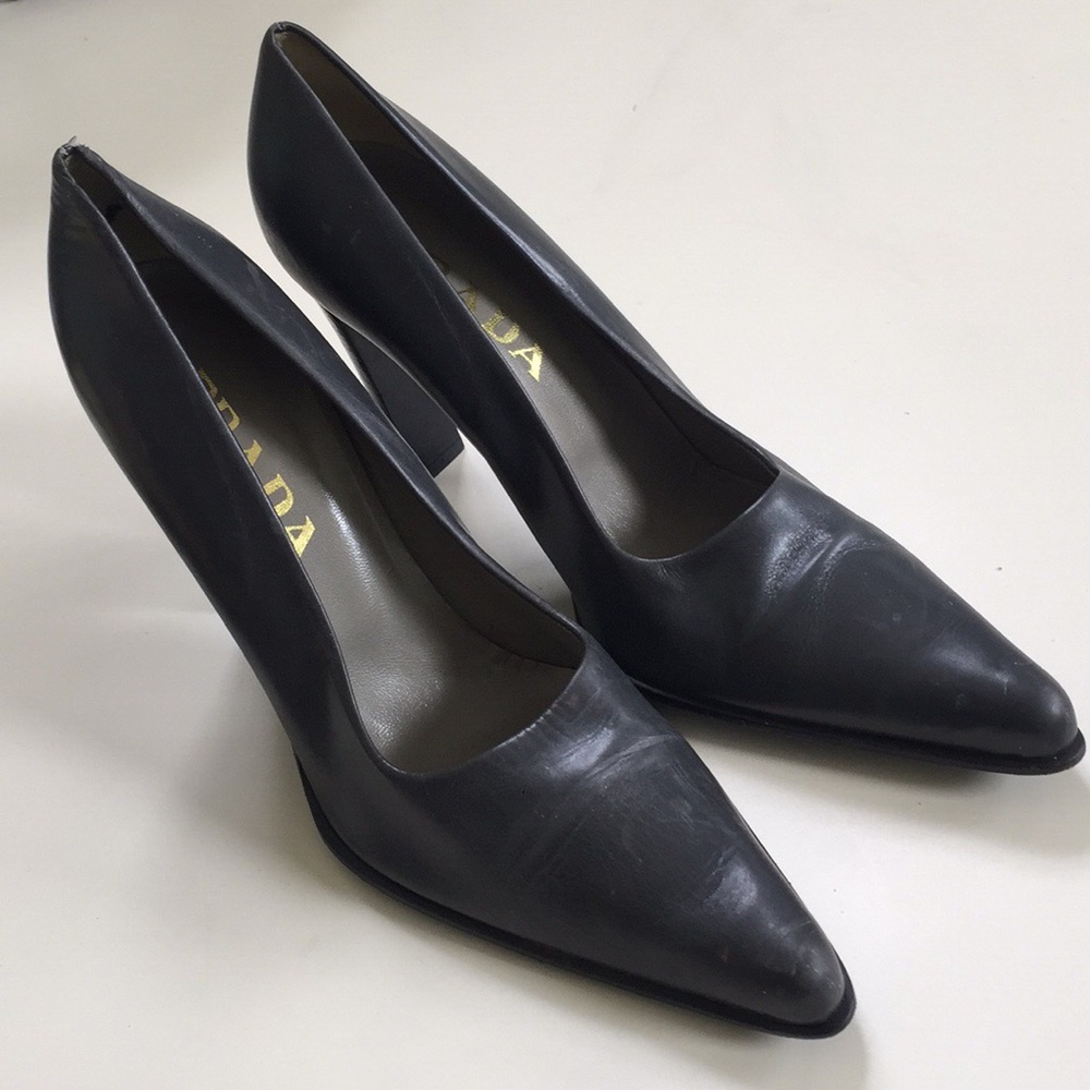 Prada Shoes - Picture 3 of 6